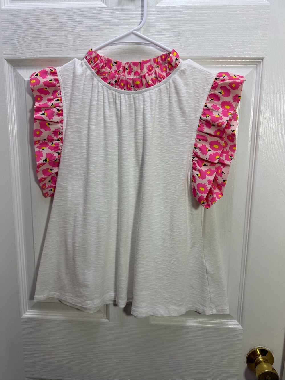 THML Pink Floral-Trim White Top